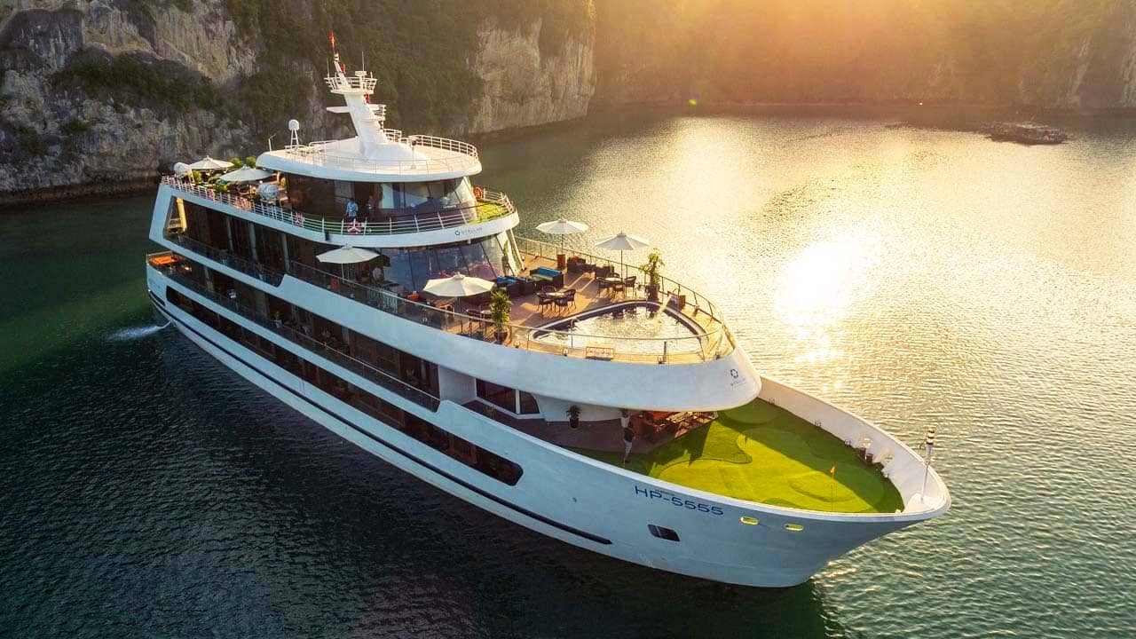 Sơ lược tour du thuyền Hạ Long 3 ngày 2 đêm