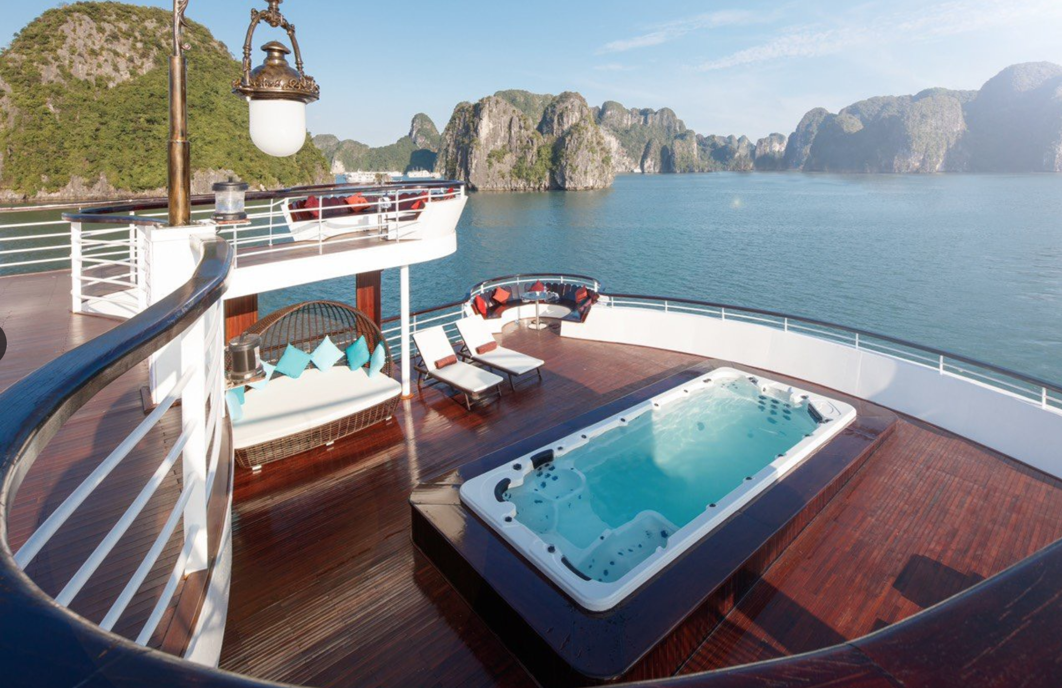 Du thuyền Alisa Hạ Long - Phòng Family Suite