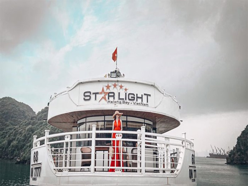 Lịch trình du thuyền Starlight Cruise