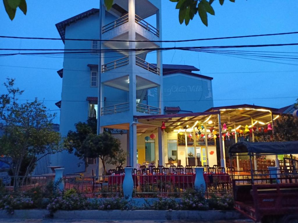 Khách sạn Quan Lạn - Villa Song Châu