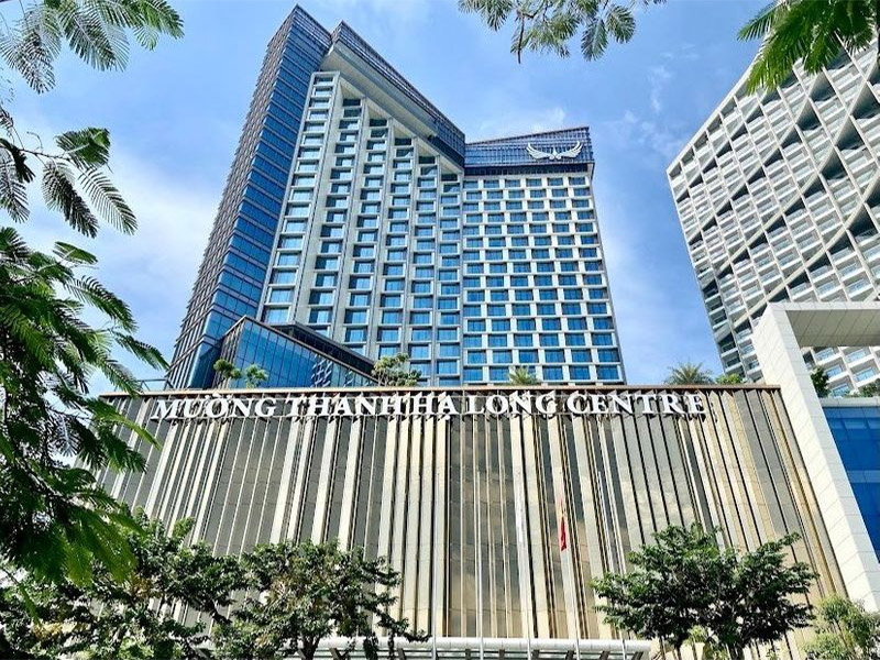 Di chuyển tới khách sạn Mường Thanh