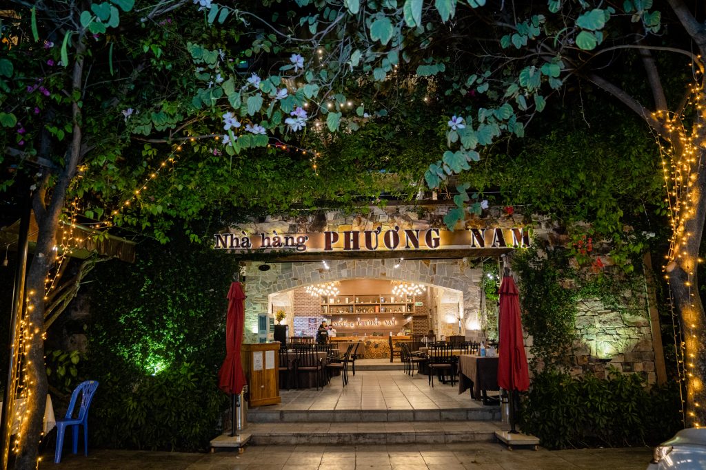 Đôi nét về nhà hàng Phương Nam Hạ Long