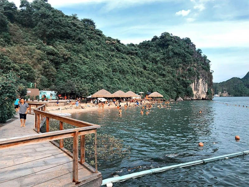 Bãi tắm Soi Sim - Bãi tắm Hạ long đẹp nhất nhì