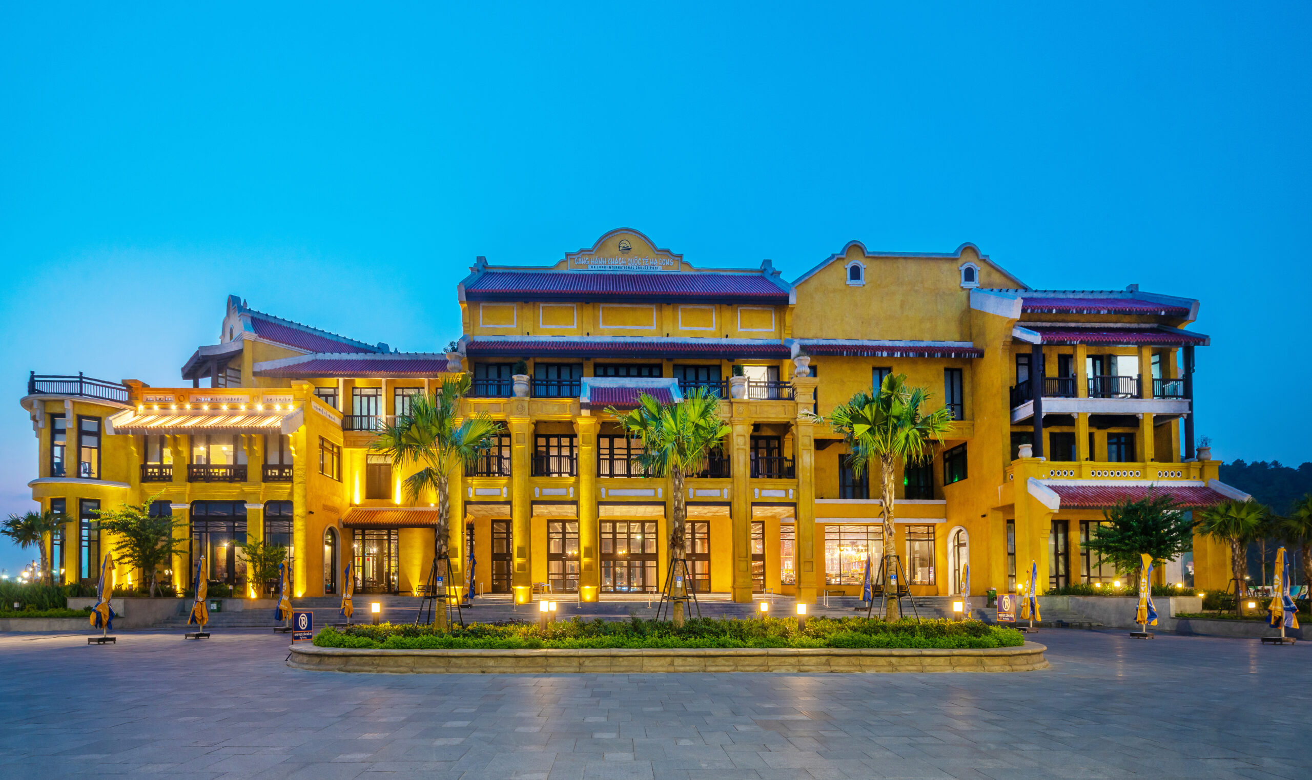 cảng quốc tế hạ long