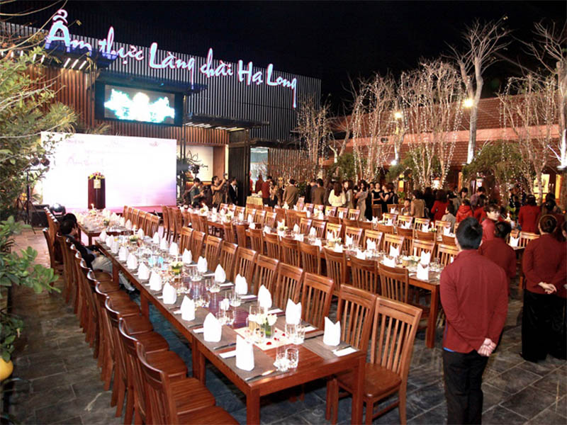 Nhà hàng ẩm thực làng chài Hạ Long