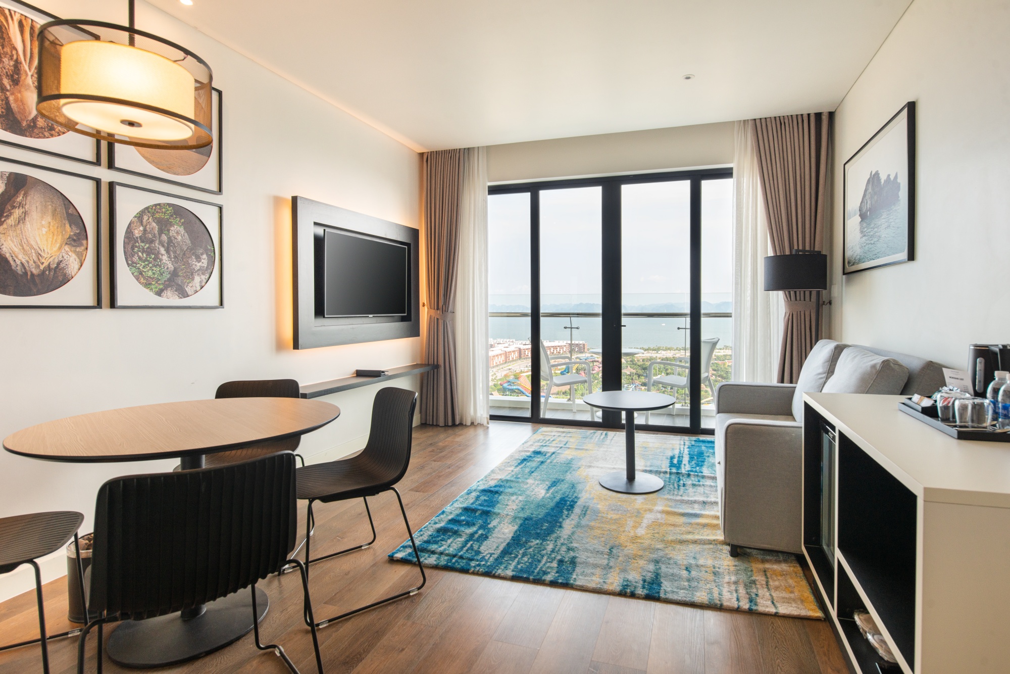 Sol Hạ Long - Phòng Executive Suite