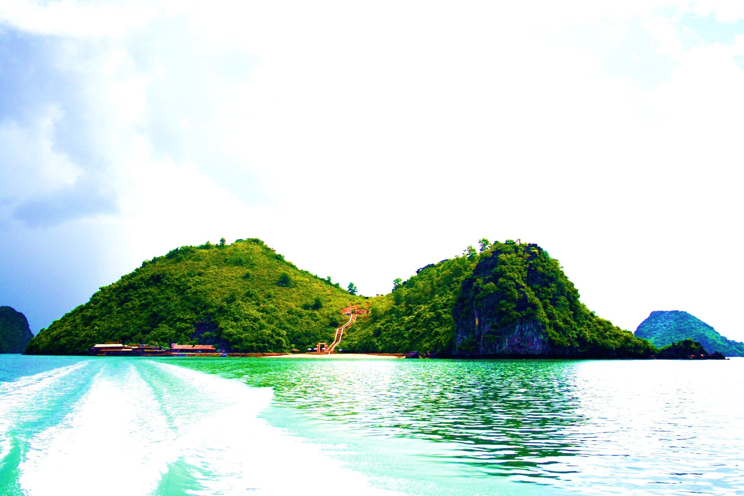 Cảnh đẹp vịnh Hạ Long - Đảo Soi Sim